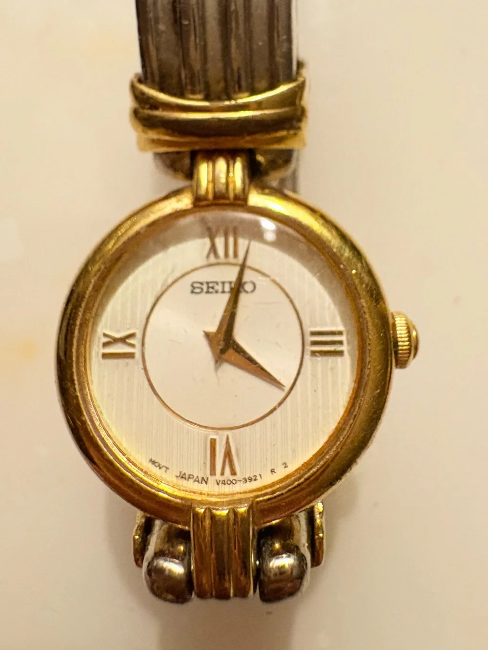 Vintage Seiko Women's Dress Two Tone Bracelet Analog Quartz Silver Dial